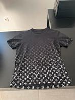 Louis vuitton gradient t shirt, Kleding | Heren, T-shirts, Ophalen, Zo goed als nieuw, Maat 46 (S) of kleiner, Zwart