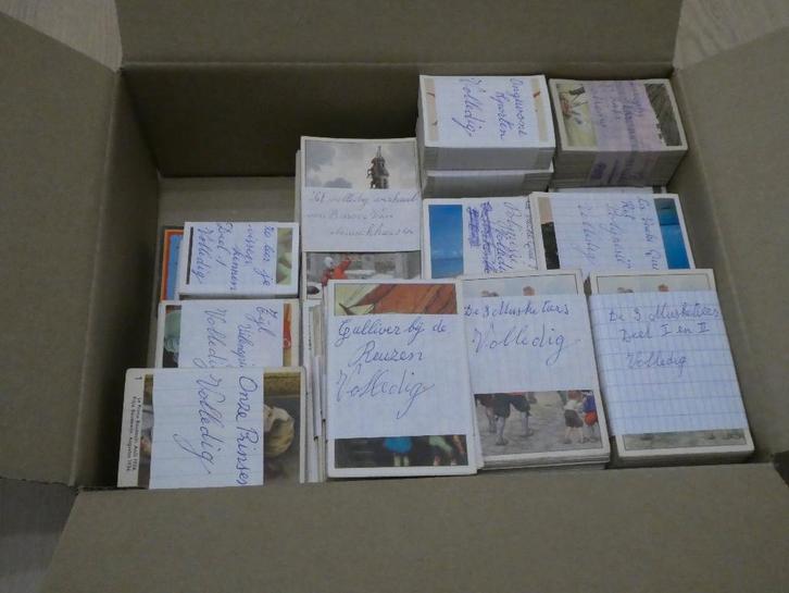 Boîte remplie de photos chromées, Hobby & Loisirs créatifs, Autocollants & Images, Utilisé, Plusieurs images, Enlèvement ou Envoi