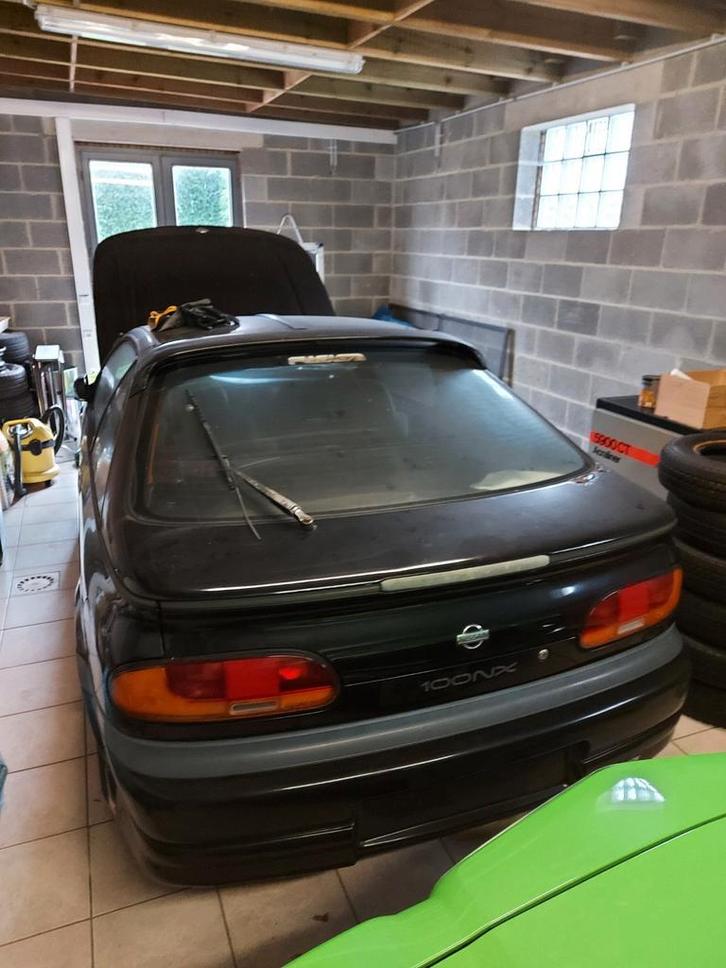 A vendre Nissan 100NX à refaire., Auto's, Nissan, Particulier, 100 NX, Benzine, Coupé, 3 deurs, Handgeschakeld, Zwart, Zwart, Stof
