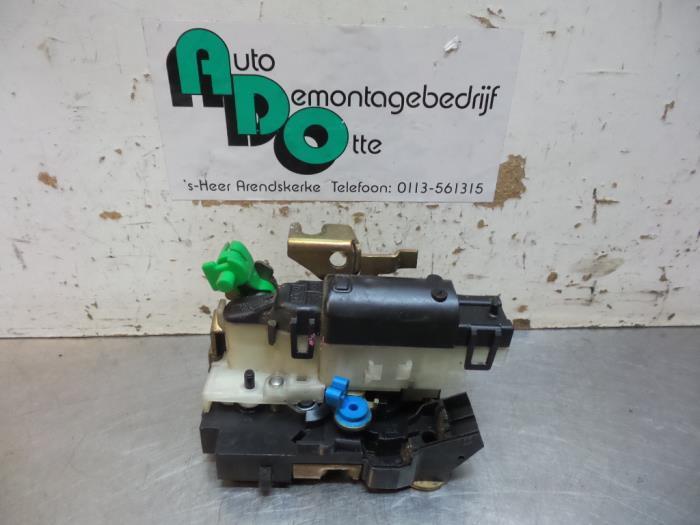 Mécanique de verrouillage porte coulissante droite d'un Ren, Autos : Pièces & Accessoires, Carrosserie & Tôlerie, Renault, Utilisé