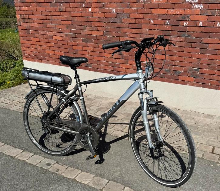 GÉANT TWIST ASPIRO HYBRID 28 inch 27 V elektrische fiets, Fietsen en Brommers, Elektrische fietsen, Zo goed als nieuw, Giant, 55 tot 59 cm