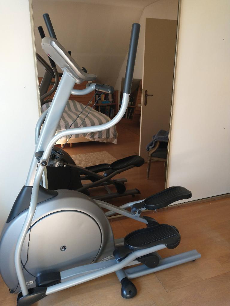 Elliptical Cross Trainer - Vision Fitness X1500, Comme neuf, Enlèvement, Métal, Vélo elliptique