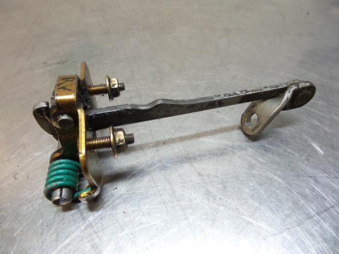 Butée 4portes avant droite d'un Renault Clio (Clio 1 91-), Autos : Pièces & Accessoires, Carrosserie & Tôlerie, Renault, Utilisé