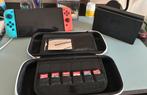 Nintendo Switch en très bon état avec accessoires et jeux, Enlèvement, Comme neuf