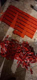 +- 500 cales de nivellement carrelage + la pince, Enlèvement