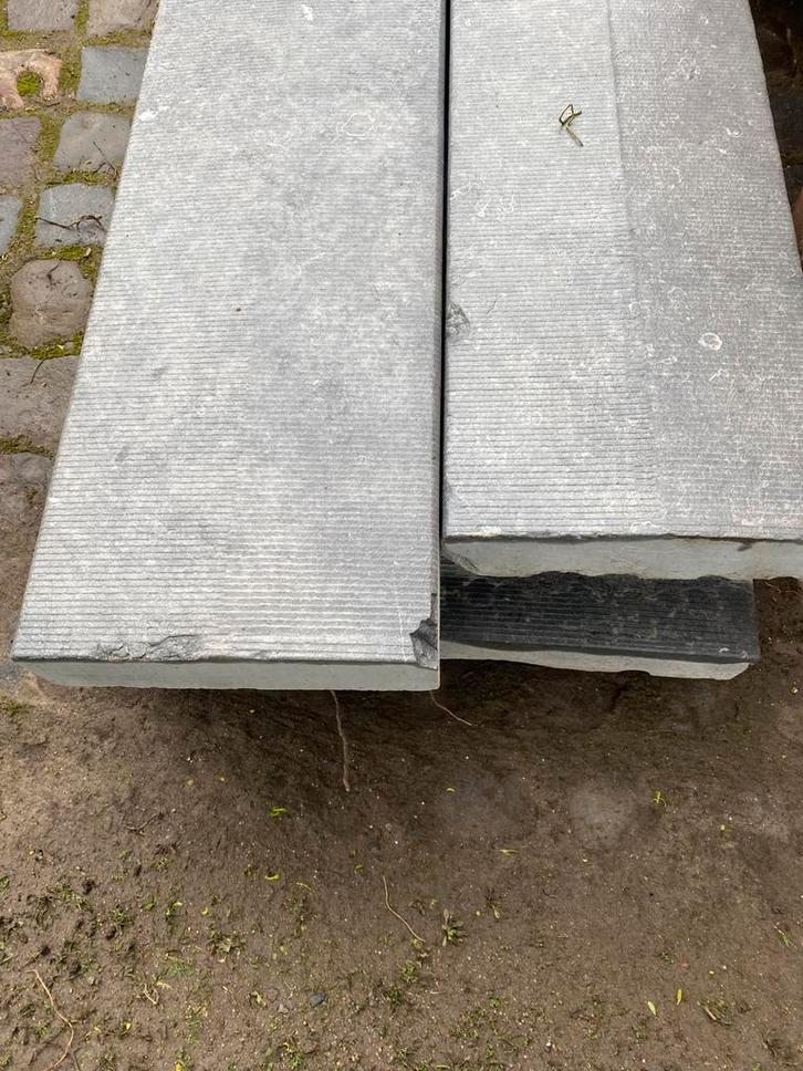 Muurafdek blauwe steen, Doe-het-zelf en Bouw, Overige Doe-Het-Zelf en Bouw, Zo goed als nieuw, Ophalen