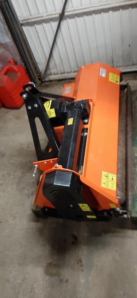 klepelmaaier   115 cm werkbreedte, Ophalen