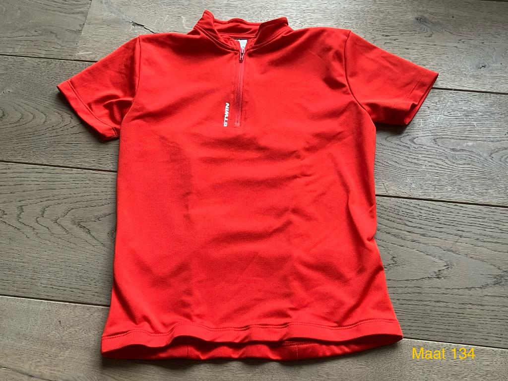 Wielershirt - Btwin - Maat 134, Kinderen en Baby's, Kinderkleding | Maat 134, Ophalen of Verzenden, Gebruikt, Jongen of Meisje