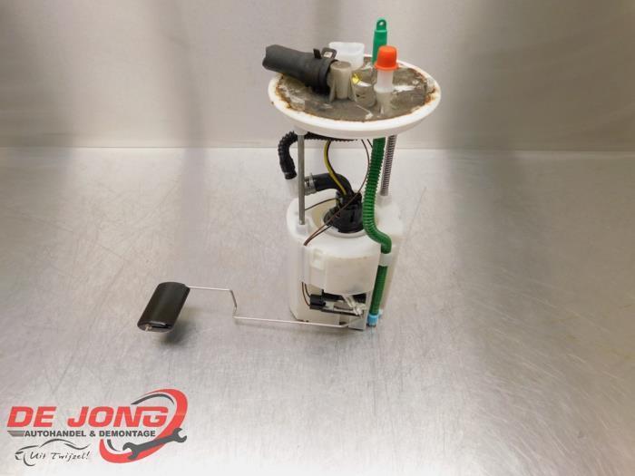 Pompe carburant électrique d'un Hyundai IX35, Autos : Pièces & Accessoires, Systèmes à carburant, Hyundai, Utilisé, 3 mois de garantie