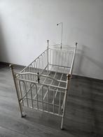 Vintage babybedje, Enlèvement, Utilisé, Lit