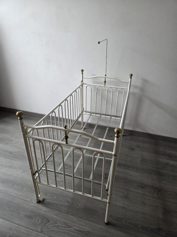 Vintage babybedje, Kinderen en Baby's, Babywiegjes en Ledikanten, Gebruikt, Ledikant, Ophalen
