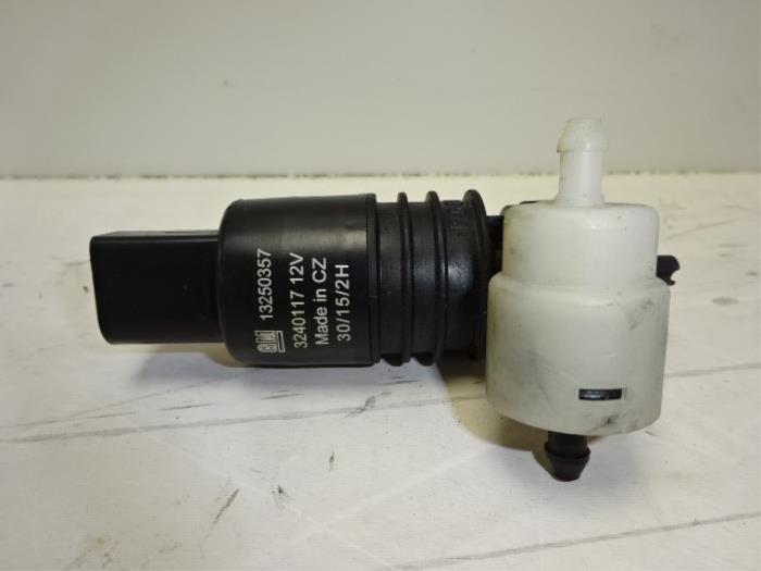 Pompe lave-glace avant d'un Opel Corsa, Autos : Pièces & Accessoires, Vitres & Accessoires, Opel, Utilisé, 3 mois de garantie
