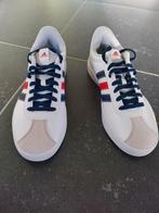 Baskets Adidas blanches homme, Enlèvement, Neuf, Chaussures