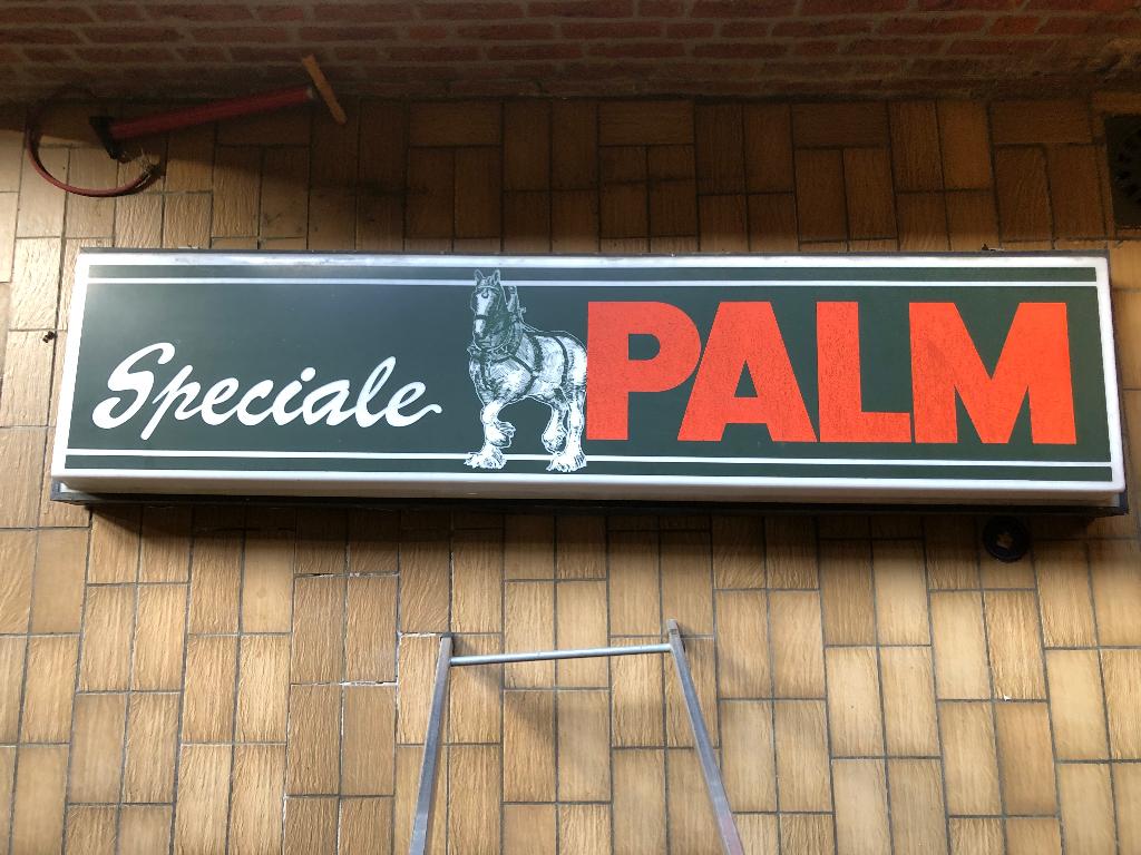 Lichtreclame, Verzamelen, Merken en Reclamevoorwerpen, Ophalen, Zo goed als nieuw, Lichtbak of (neon) lamp