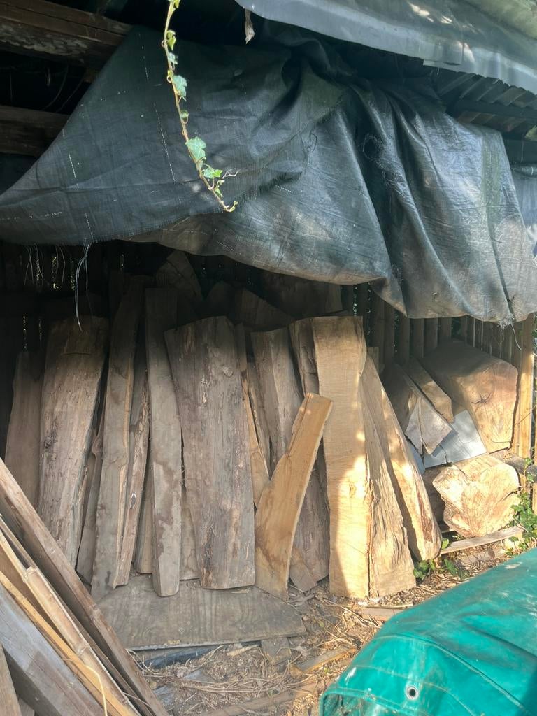 Hout voor beeldhouwer of schrijnwerker, Ophalen, Hout