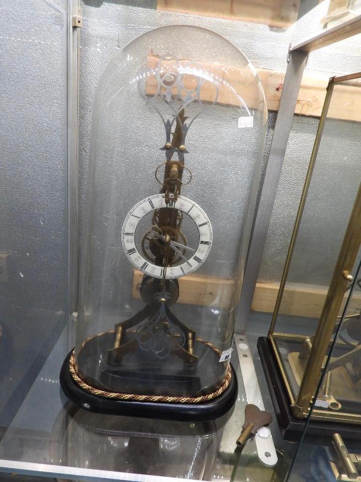 Horloge anglaise à ciseaux ou à ciseaux, Antiquités & Art, Antiquités | Horloges, Enlèvement