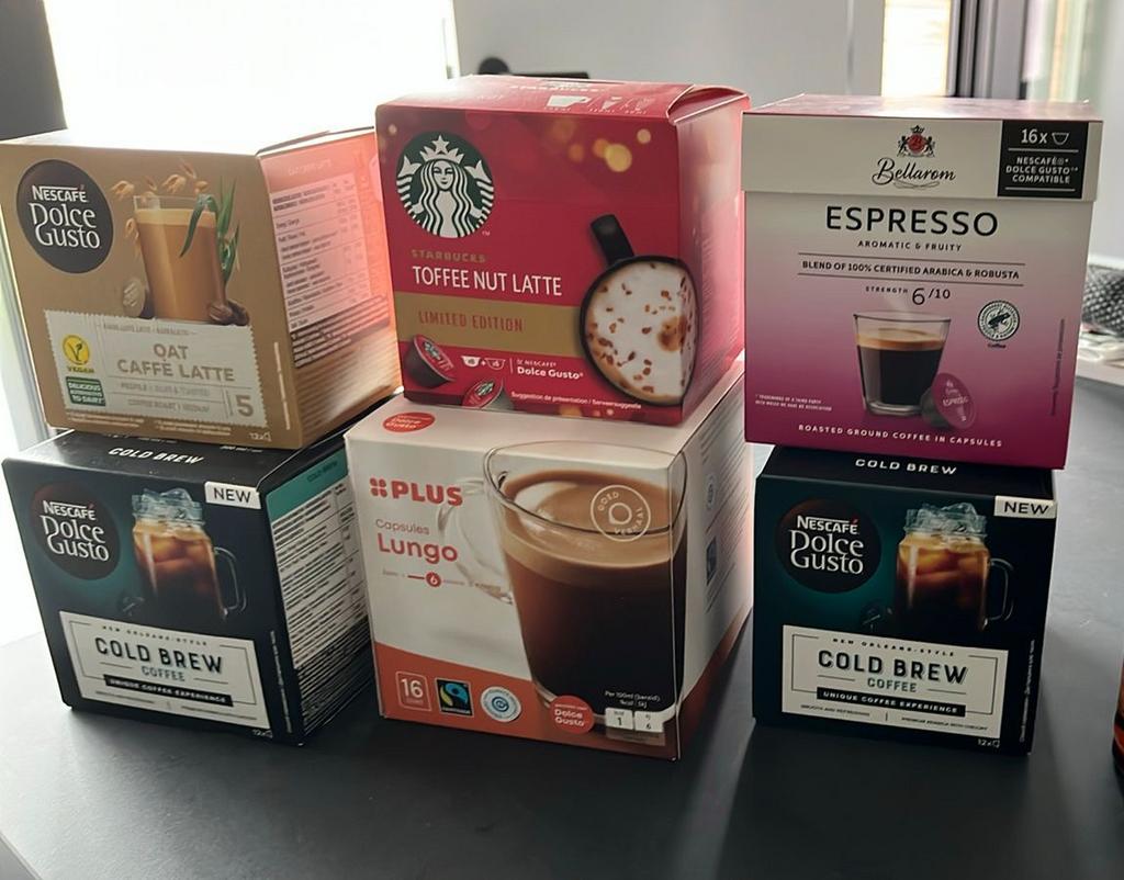 Krups Dolce Gusto MiniMe + Cups, Elektronische apparatuur, Ophalen, Koffiemachine, Zo goed als nieuw, 2 tot 4 kopjes