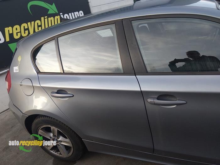 Portière 4portes arrière droite d'un BMW 1-Serie (A18), -, -, 3 mois de garantie, Utilisé
