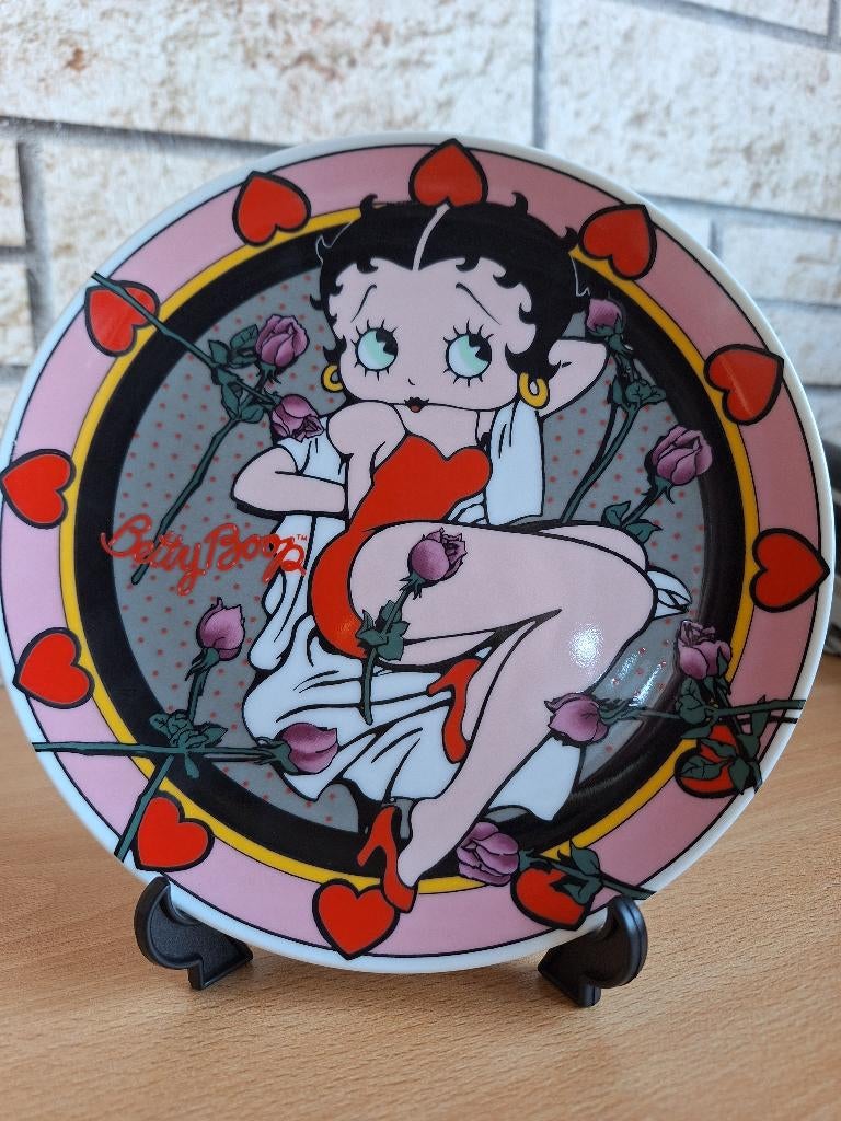 Betty Boop "Bed of roses" Vandor 1991, Enlèvement ou Envoi, Neuf, Humain