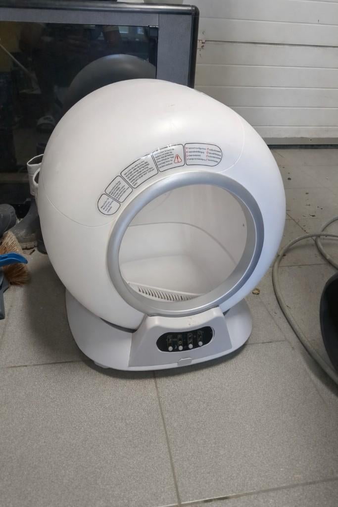 Litière électrique chat