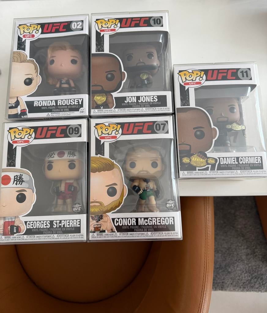Lot de 5 pop ufc toutes avec protection, Collections, Jouets miniatures, Enlèvement, Comme neuf