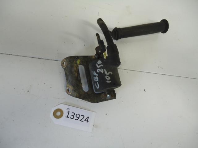 CBF250 2004 - 2012 Honda Bobijn bougiekop D1-11837, Motos, Pièces | Honda