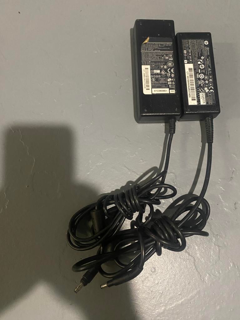 Oude Laptops Opladers, Ophalen, Gebruikt