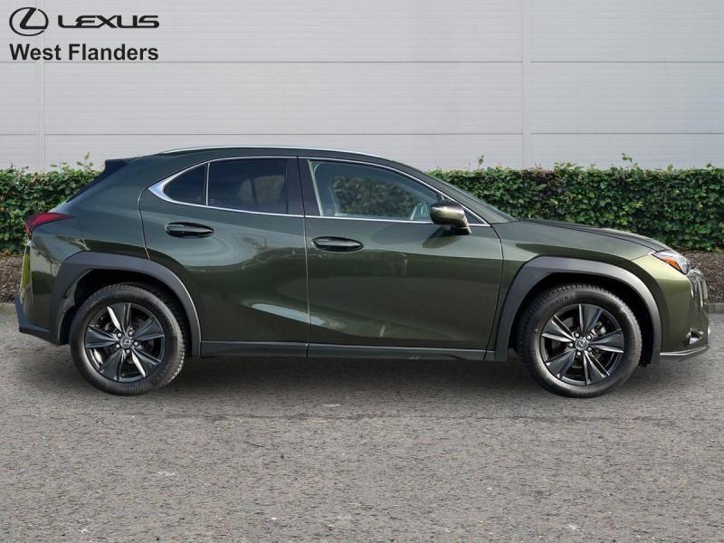 Lexus UX300H Business Line+cam+gps+sens V+A, Auto's, Lexus, Automaat, USB, 5 deurs, Hybride Elektrisch/Benzine