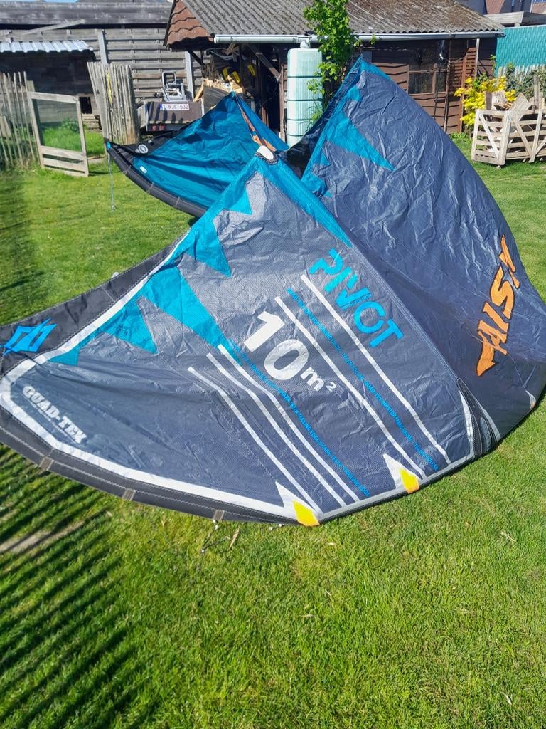 Naish Pivot 2019, Watersport en Boten, Kitesurfen, Ophalen of Verzenden, Kite