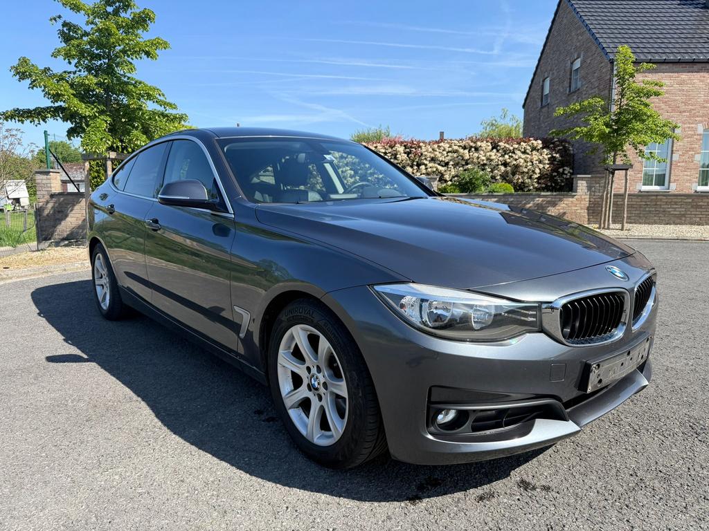 Bmw 318d gt 2014 1er main full option prêt à immatriculer, Achat, Noir, 5 portes, Automatique