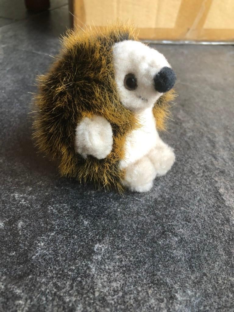 doudou en forme de hérisson, Enlèvement ou Envoi