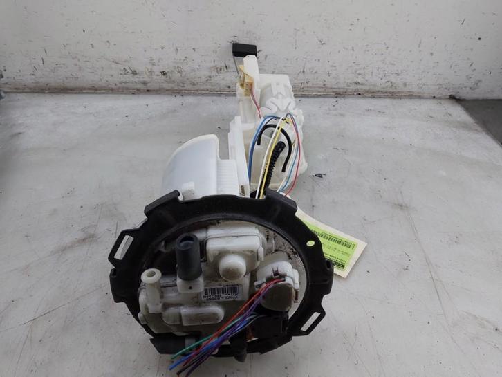 BRANDSTOFPOMP ELECT. Yaris Cross (PB1 / PJ1) (|77020K0080|), Auto-onderdelen, Brandstofsystemen, Toyota, Gebruikt
