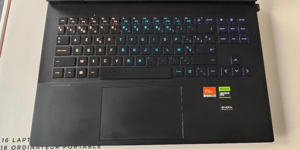 GAMING laptop RTX 4070, 32 GB, 16 pouces, Comme neuf, 4 Ghz ou plus