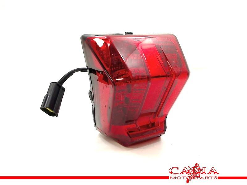 FEU ARRIÈRE Triumph Tiger 800 2011-2014 (01-2011/12-2014), Motos, Dhr. S. di Majo, Utilisé, Info@cama-motorparts.nl, P.J. Troelstraweg 8 8
3144 CX  MAASSLUIS, NL