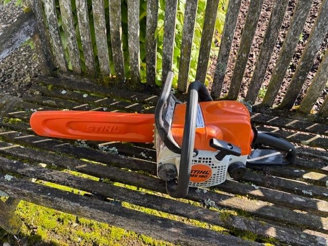 Scie à chaîne STIHL MS 180 — Très bon état, Enlèvement, Utilisé, Autres types, Stihl