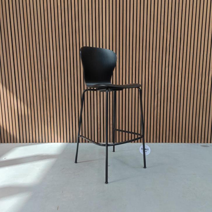 Thonet S 220 H Barkruk - zwart, Antiquités & Art, Antiquités | Meubles | Chaises & Canapés, Enlèvement ou Envoi