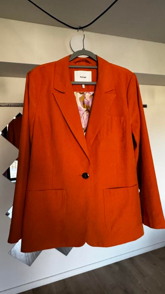 Oranje blazer Nümph maat 38 – stijlvolle dames blazer, Vêtements | Femmes, Vestes & Costumes, Enlèvement ou Envoi, Comme neuf