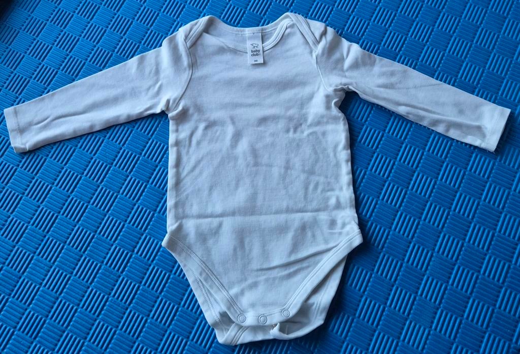 Witte romper met lange mouw - Maat 86, Kinderen en Baby's, Babykleding | Maat 86, Nacht- of Onderkleding, Jongetje of Meisje, Zo goed als nieuw