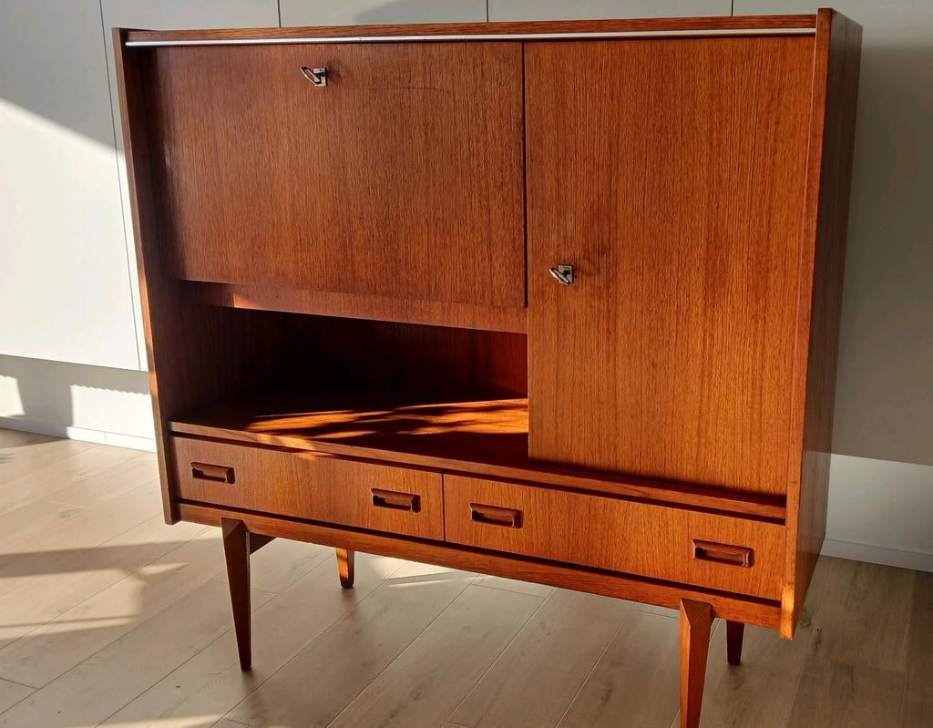 Vintage design barkast in teak. Uit de jaren 60., Huis en Inrichting, Kasten | Secretaires, Ophalen
