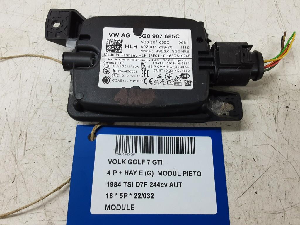 UNITE ELECTRONIQUE Volkswagen Golf VII (AUA) (5Q0907685C), Utilisé, Volkswagen