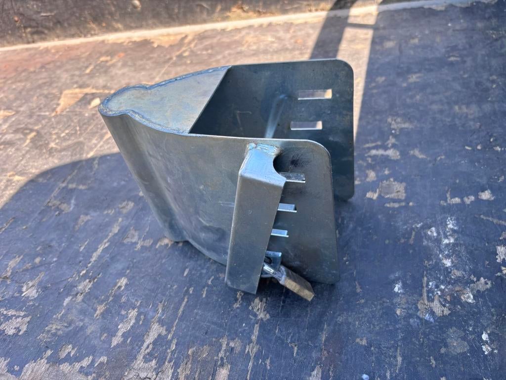 À vendre : bouchon antivol/verrou de timon pour remorque, Enlèvement, Utilisé