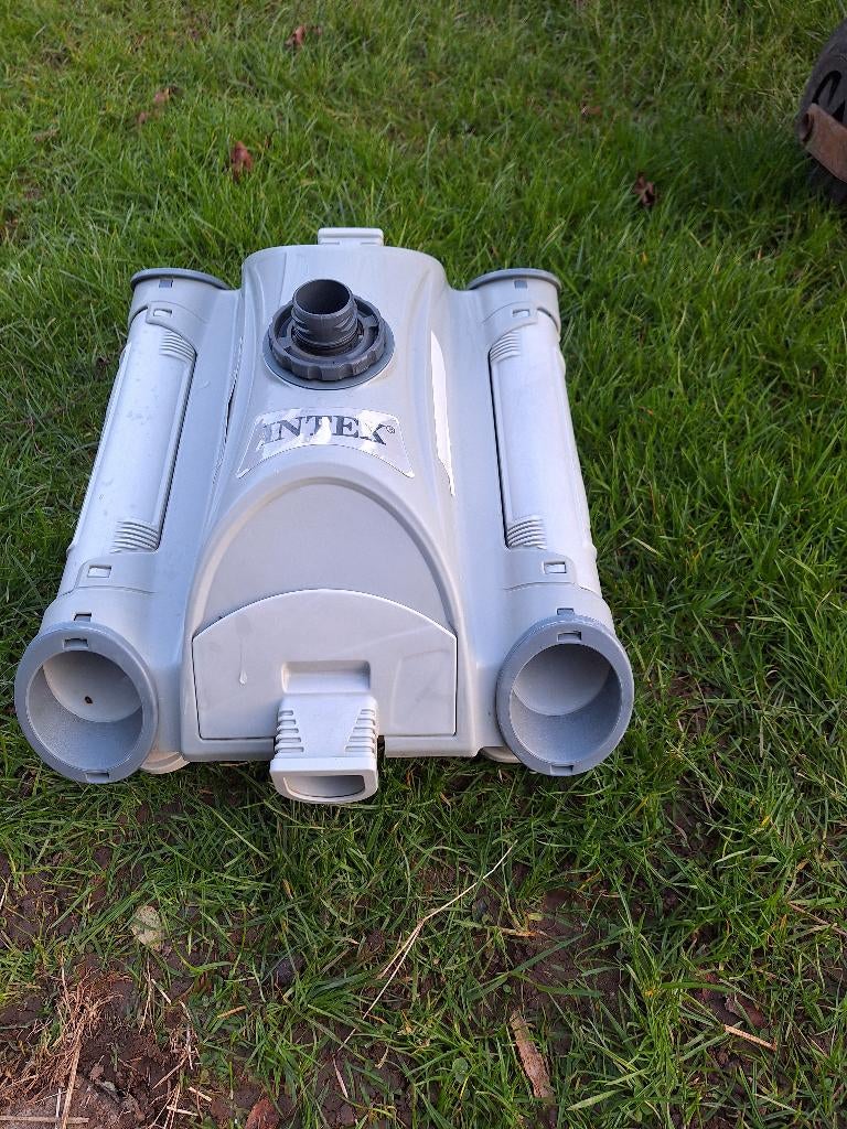 Robot aspirateur INTEX de piscine, Enlèvement, Utilisé, Autres types
