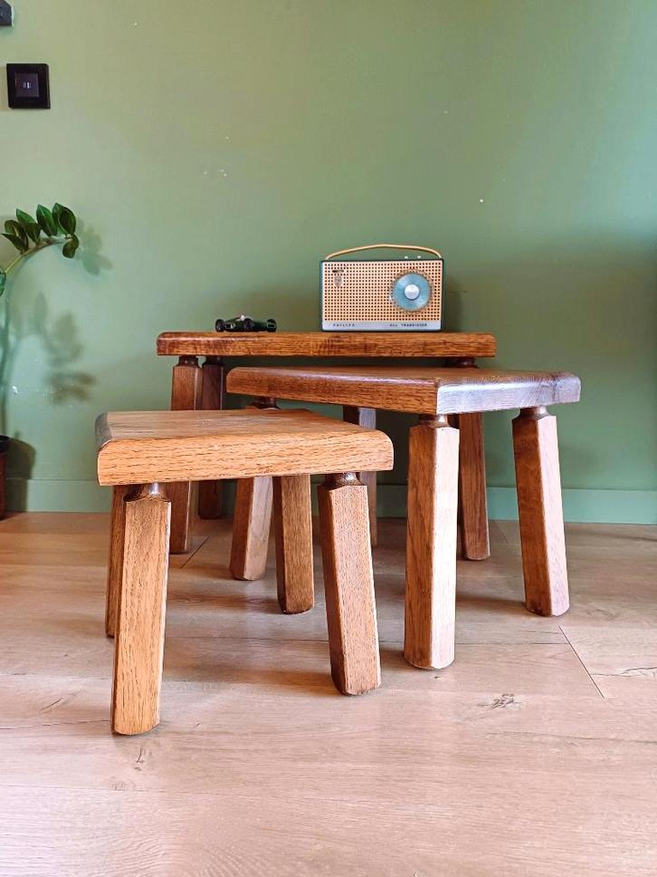 Vintage nesting bijzettafels brutalist, Huis en Inrichting, Tafels | Bijzettafels, Hout, Ophalen