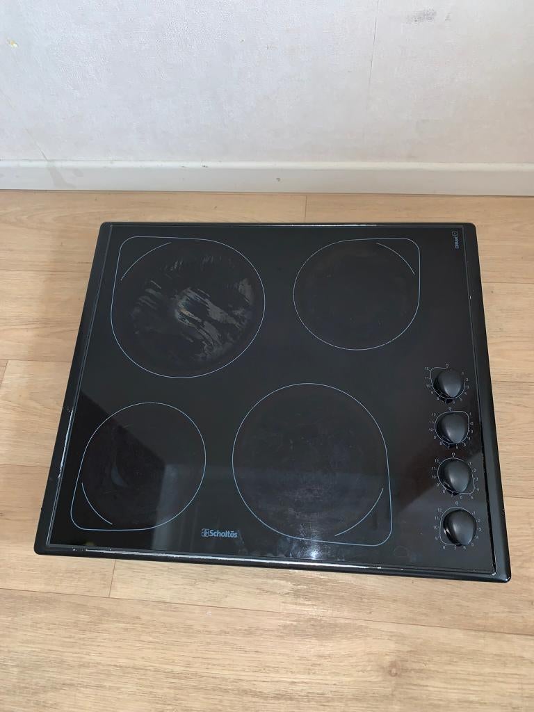 Table de cuisson vitrocéramique SCHOLTES, Electroménager, Tables de cuisson, Utilisé, Encastré, 4 zones de cuisson, Enlèvement
