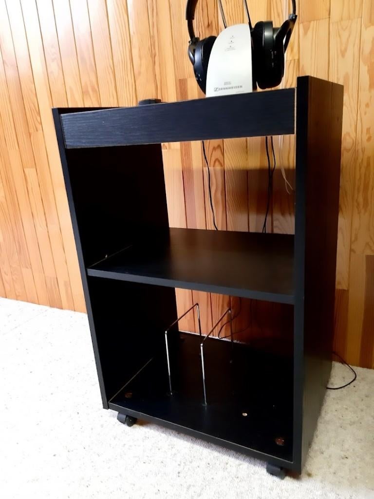 Hifi kastje, Ophalen