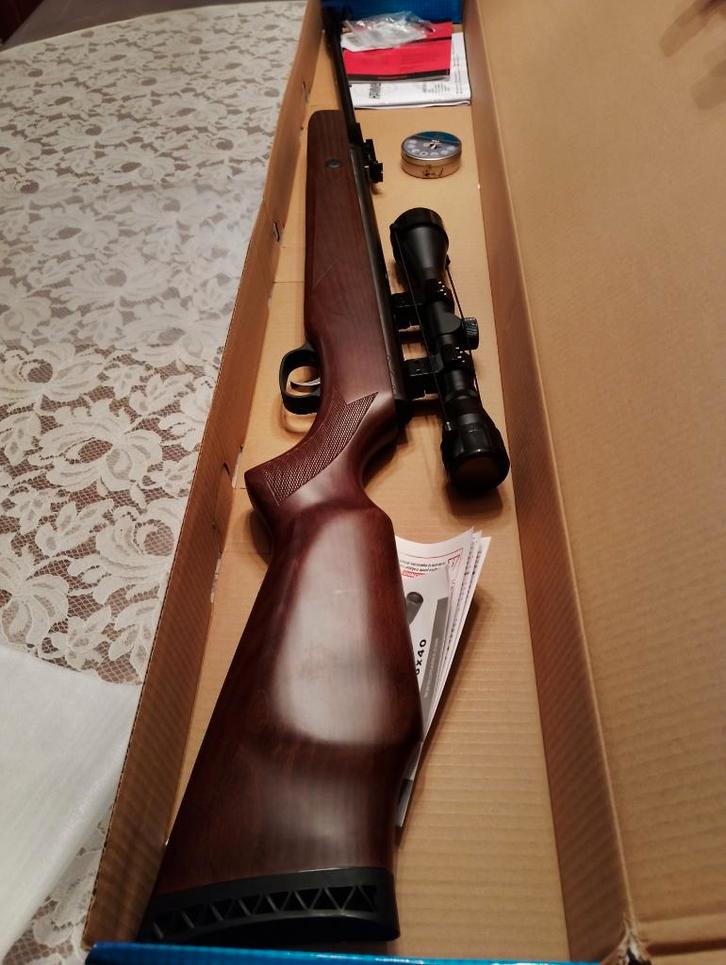 Luchtbuks, Sports & Fitness, Accessoires de sport de tir, Comme neuf, Enlèvement