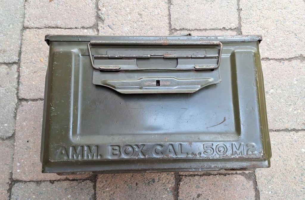 Caisse .50 US, Enlèvement ou Envoi