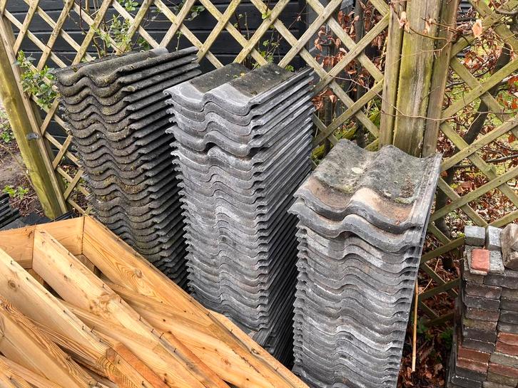 Dakpannen Sneldek RBB (goede kwaliteit), Bricolage & Construction, Tuiles & Revêtements de toit, Comme neuf, Tuiles, Enlèvement