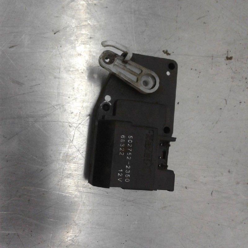ACTIONNEUR MOTEUR VOLET CHAUFFAGE Mitsubishi L-200, Utilisé, Mitsubishi