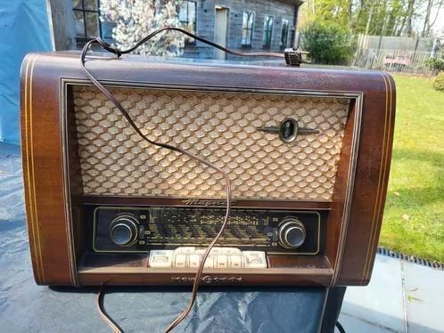 Magnifique aimant Loewe-Opta pour radio à tube vintage, Antiquités & Art, Antiquités | TV & Hi-Fi, Enlèvement